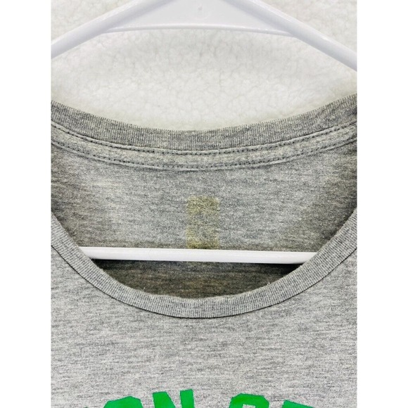 NBA Boston Celtics T-Shirt Men’s Size S Gray Crew Neck Short Sleeve Graphic Tee - Picture 3 of 7